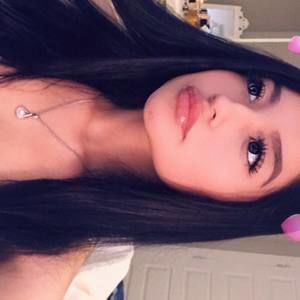 Meet your Posher, Clara